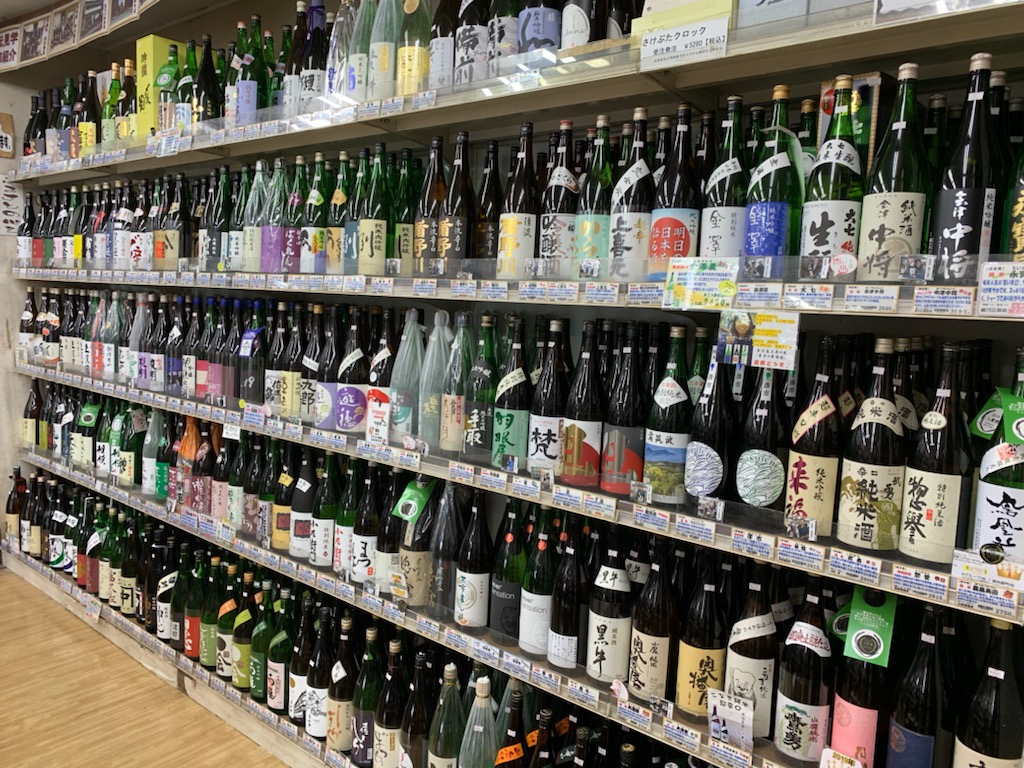 朝日屋酒店日本酒正面